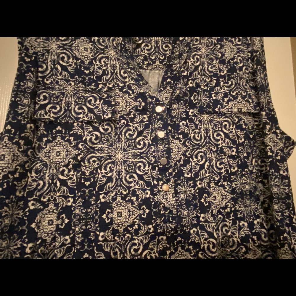 New Directions Curvy top